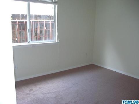 4110 E Meadow Ave, Visalia, CA 93292 photo 10