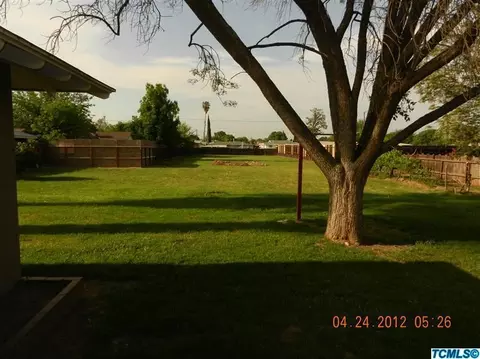 232 Oleander Ave, Lemoore, CA 93245 photo 8