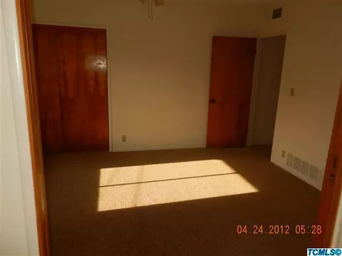 232 Oleander Ave, Lemoore, CA 93245 photo 10
