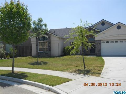 1667 Orange Cir, Lemoore, CA 93245 photo 1