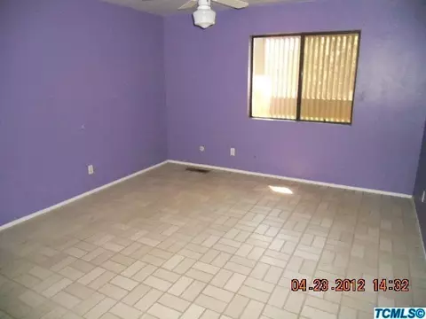 1228 S Mountain St, Visalia, CA 93277 photo 11