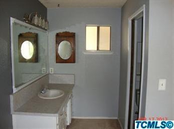 507 S Francis, Exeter, CA 93221 photo 5