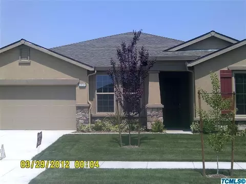 3804 E Harter Ct SE, Visalia, CA 93292 photo 1