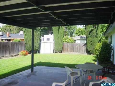 310 E Gannon Dr, Tulare, CA 93274 photo 5