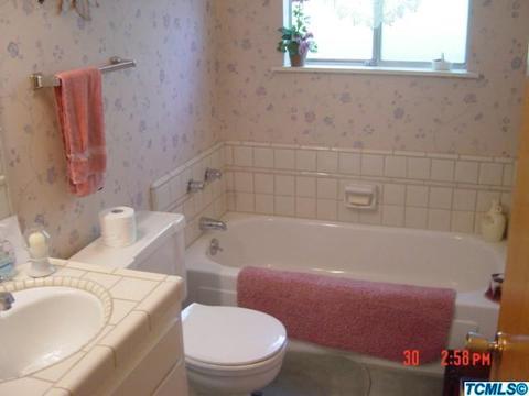 310 E Gannon Dr, Tulare, CA 93274 photo 17