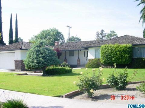 310 E Gannon Dr, Tulare, CA 93274 photo 1