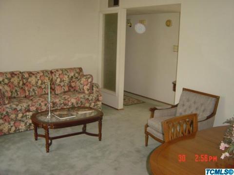 310 E Gannon Dr, Tulare, CA 93274 photo 12