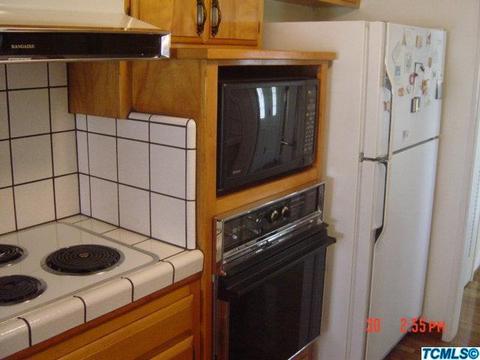 310 E Gannon Dr, Tulare, CA 93274 photo 9