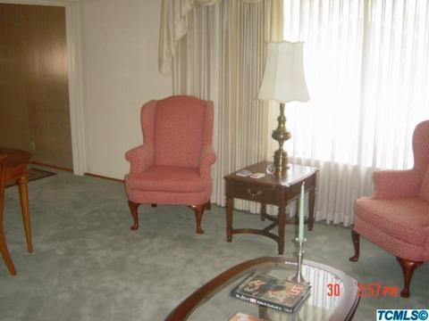 310 E Gannon Dr, Tulare, CA 93274 photo 13