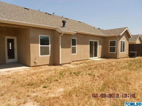 329 E Stanley Ave, Reedley, CA 93654 photo 9