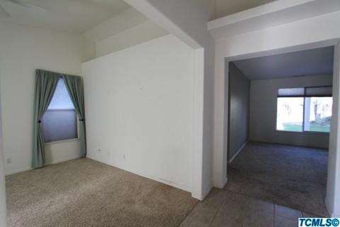 3361 Carson Ave, Clovis, CA 93611 photo 2