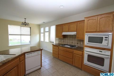 3361 Carson Ave, Clovis, CA 93611 photo 9