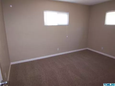330 E Sandra Ave, Tulare, CA 93274 photo 10