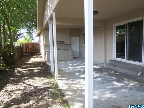330 E Sandra Ave, Tulare, CA 93274 photo 11