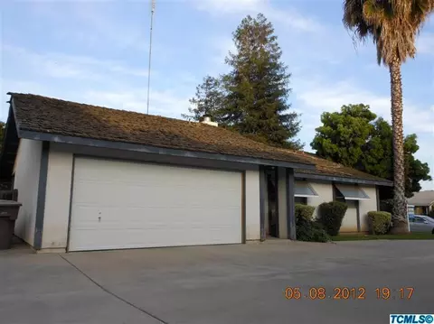 1826 E Cross Ave, Tulare, CA 93274 photo 1