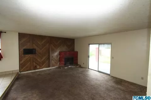 2886 Caesar Ave, Clovis, CA 93612 photo 2