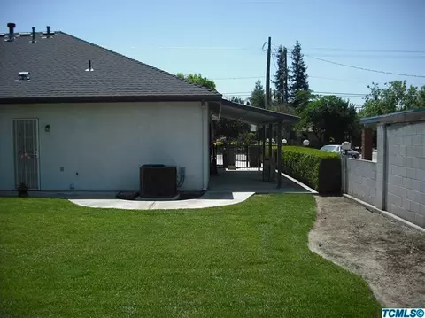 4024 W Iris Ave, Visalia, CA 93277 photo 29