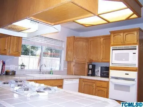 849 N Lebec Ct, Visalia, CA 93292 photo 4