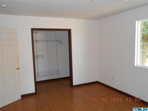383 Coolidge St, Coalinga, CA 93210 photo 6