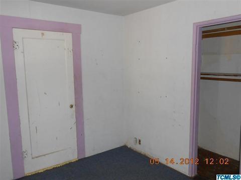 383 Coolidge St, Coalinga, CA 93210 photo 4