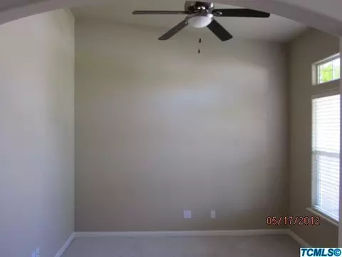 1175 E Richard Smith Ave, Tulare, CA 93274 photo 3