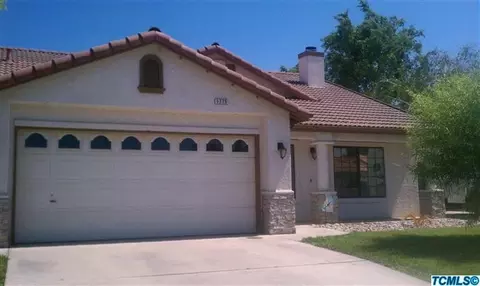 1775 Modoc Ave, Tulare, CA 93274 photo 1