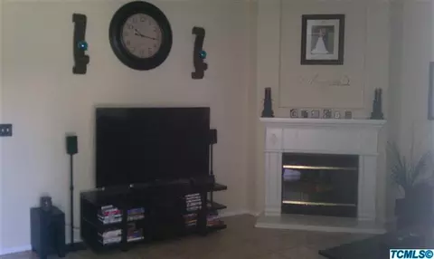 1775 Modoc Ave, Tulare, CA 93274 photo 6