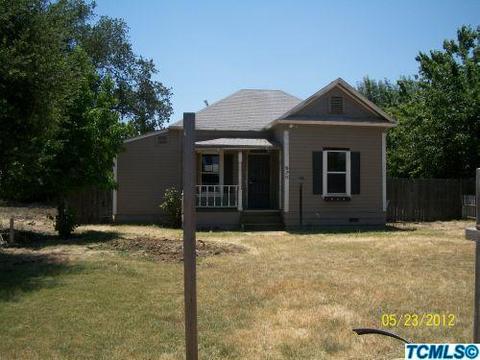 870 W Chestnut St, Exeter, CA 93221 photo 1