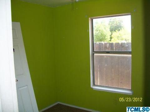 870 W Chestnut St, Exeter, CA 93221 photo 7