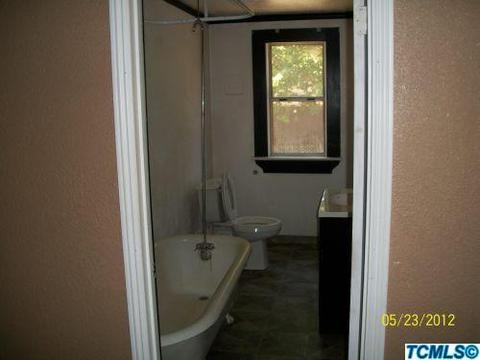 870 W Chestnut St, Exeter, CA 93221 photo 3