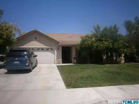 2322 E Beech Ct, Visalia, CA 93292 photo 1