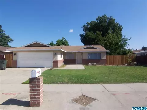 1382 E Birch Ave, Tulare, CA 93274 photo 1