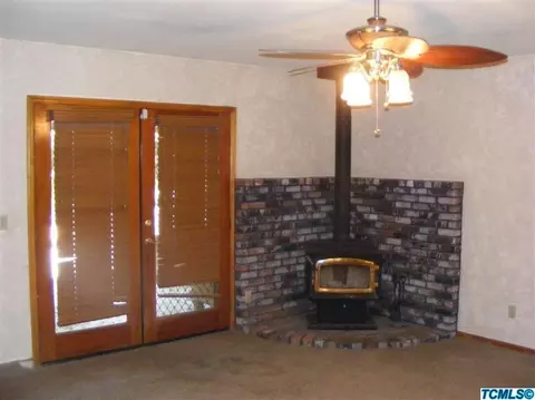 2110 E Kaweah Ct, Visalia, CA 93292 photo 9