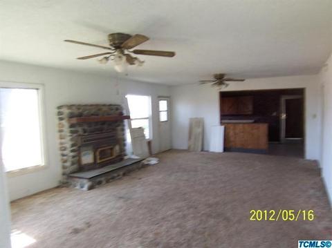 2087 N Spruce Rd, Exeter, CA 93221 photo 2