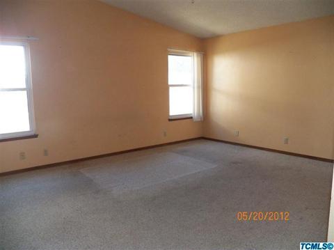 264 Devon Dr, Lemoore, CA 93245 photo 13