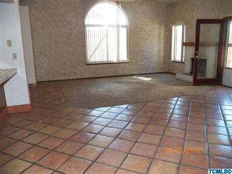 264 Devon Dr, Lemoore, CA 93245 photo 4