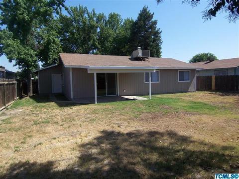 1457 E Levin Ave, Tulare, CA 93274 photo 11