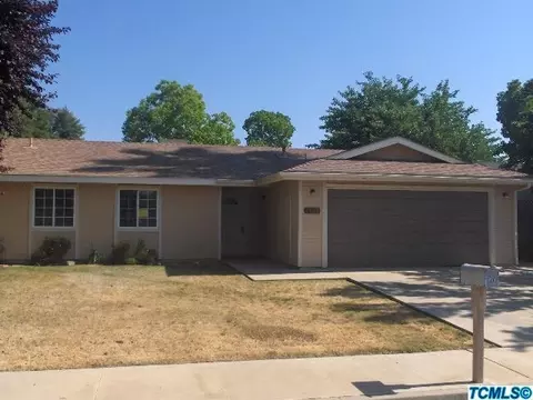 1433 Willow St, Exeter, CA 93221 photo 2