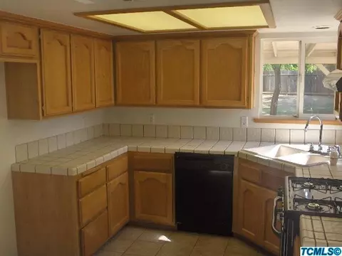 1433 Willow St, Exeter, CA 93221 photo 7