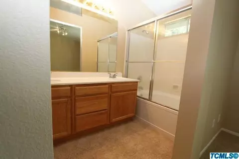 2731 Dennis Ave, Clovis, CA 93611 photo 12