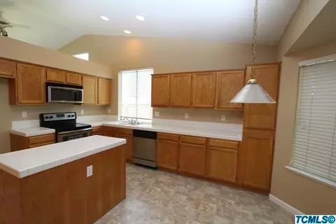 2731 Dennis Ave, Clovis, CA 93611 photo 8