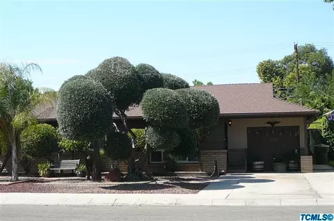 2548 W Iris Ave, Visalia, CA 93277 photo 5