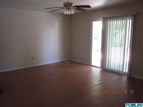 531 Nelson St, Exeter, CA 93221 photo 9