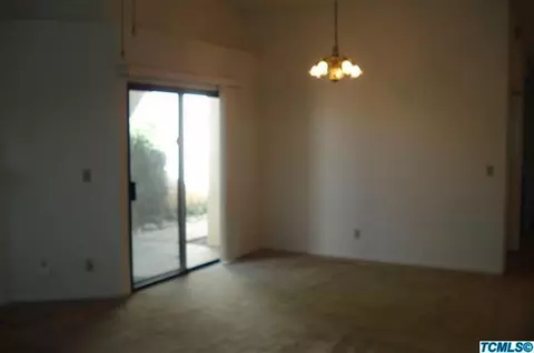2347 E Sweet Ave, Visalia, CA 93292 photo 5