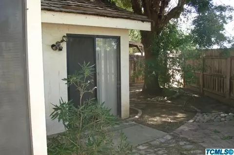 2347 E Sweet Ave, Visalia, CA 93292 photo 9