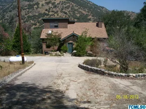 41293 Sierra Dr, Three Rivers, CA 93271 photo 1