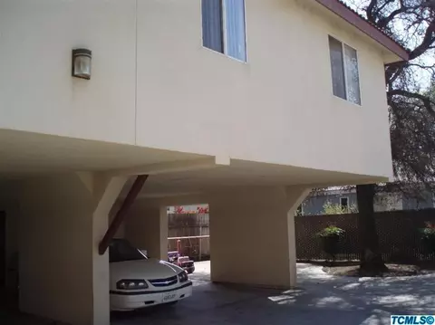 3701 W Myrtle Ct, Visalia, CA 93277 photo 4