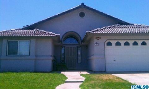 1019 E Cardinal Ave, Earlimart, CA 93219 photo 1