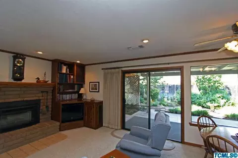 726 E Kip Patrick Dr, Reedley, CA 93654 photo 10