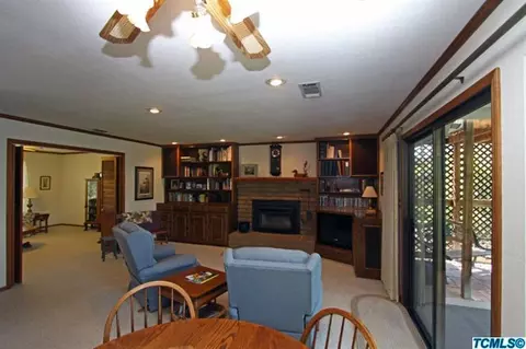 726 E Kip Patrick Dr, Reedley, CA 93654 photo 19